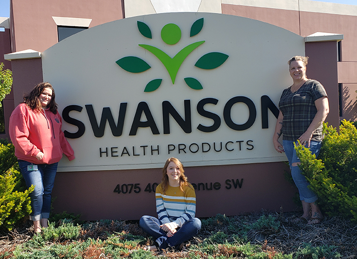 Swanson Customer Service Team at Swanson