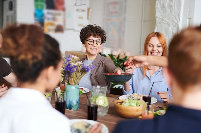 free lunch to motivate contact center agents